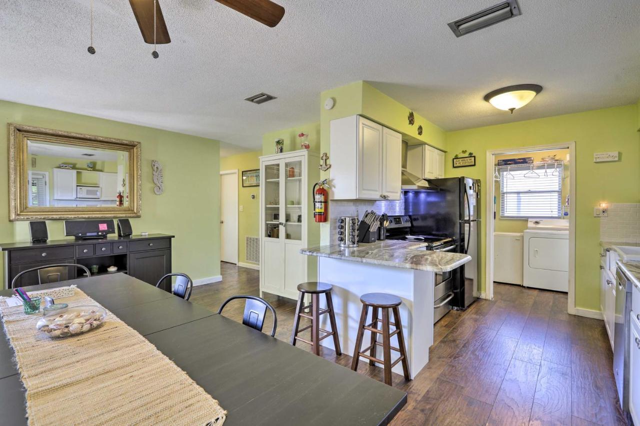 Cape Canaveral Cottage With Hot Tub Walk To Beach Exteriér fotografie